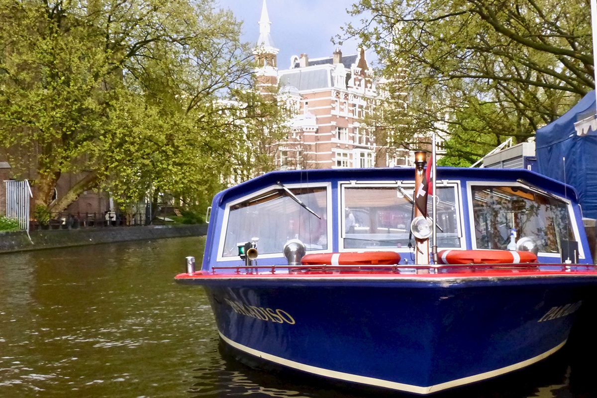 Bateau canaux Amsterdam velo