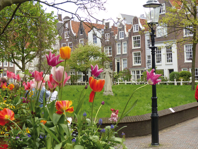 Le béguinage d’Amsterdam Le béguinage d’Amsterdam