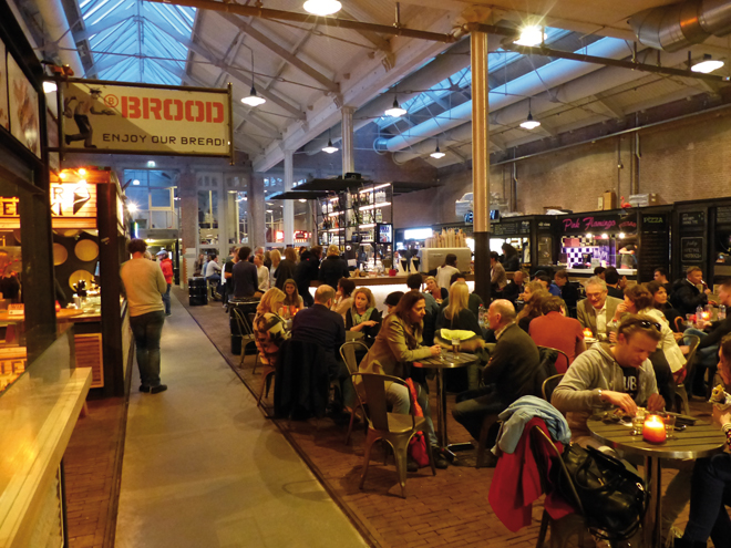 De Foodhallen et ces nombreux stands de street food à Amsterdam De Foodhallen et ces nombreux stands de street food à Amsterdam