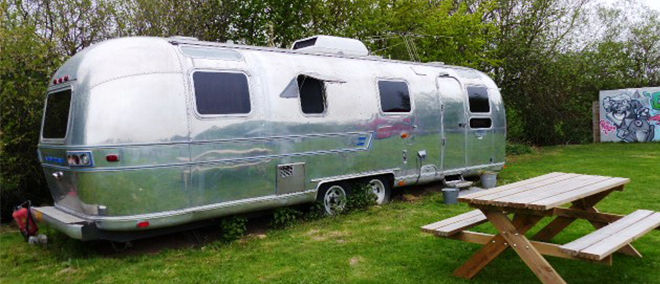 Logements insolites à Lille : dormir dans un airstream