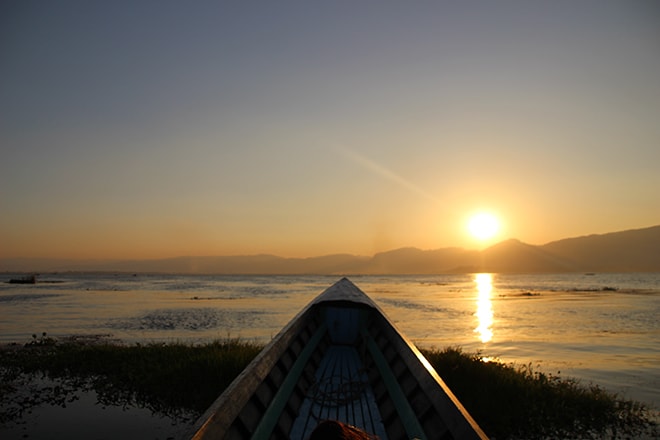 Coucher de soleil lac Inle Birmanie