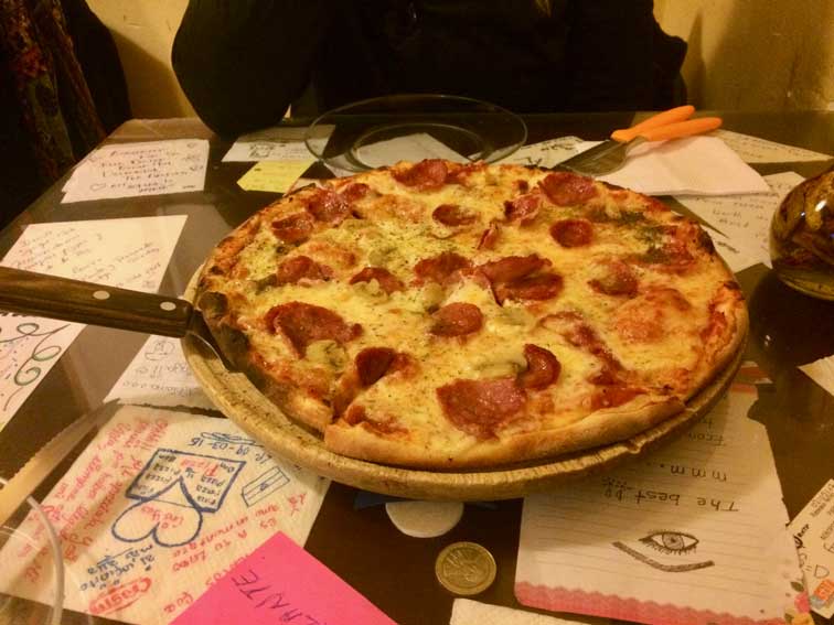 pizza mozzarella la paz