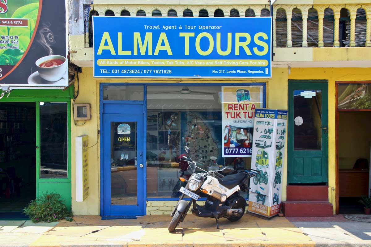 agence location tuk tuk negombo sri lanka