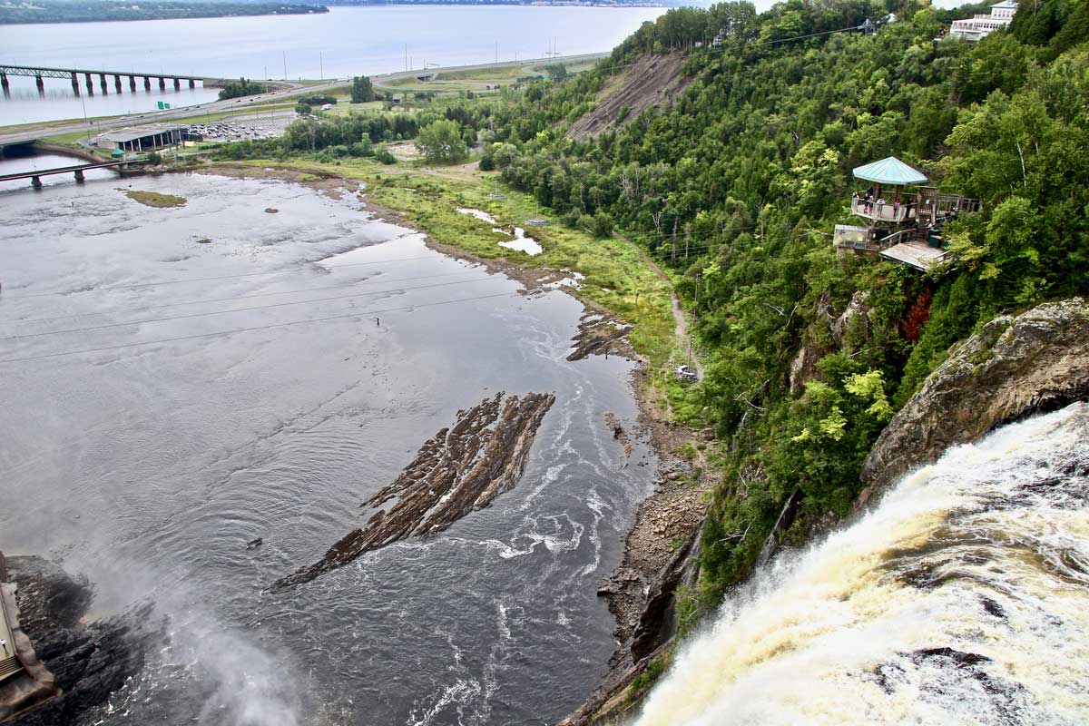 vue haut chute montmorency été quebec