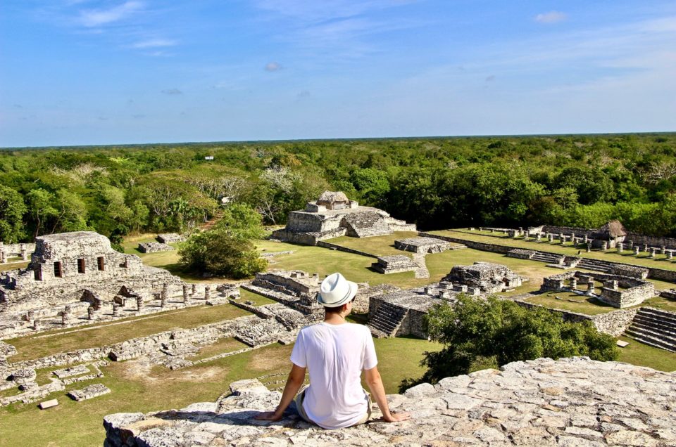 Tom vue ruines Mayapan Yucatan