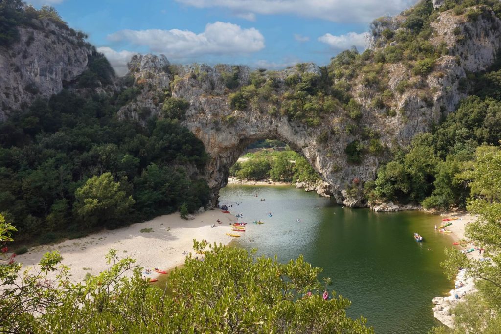 Les gorges de l'Ardèche et le pont d'Arc